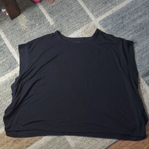 Old Navy Women's Black Tee